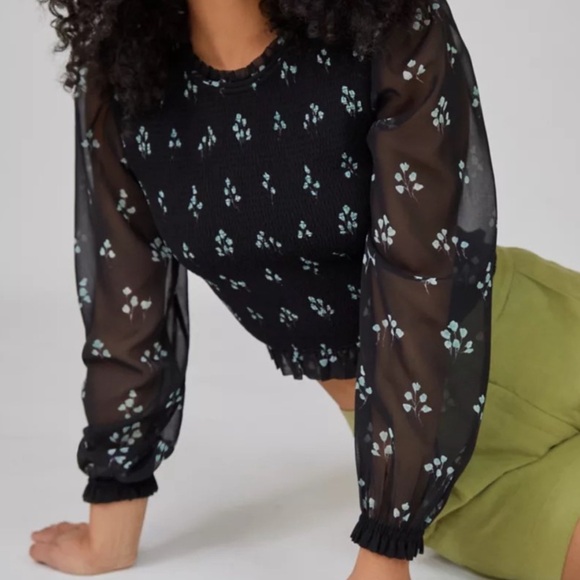 Aritzia Wilfred tempest blouse - Picture 2 of 3